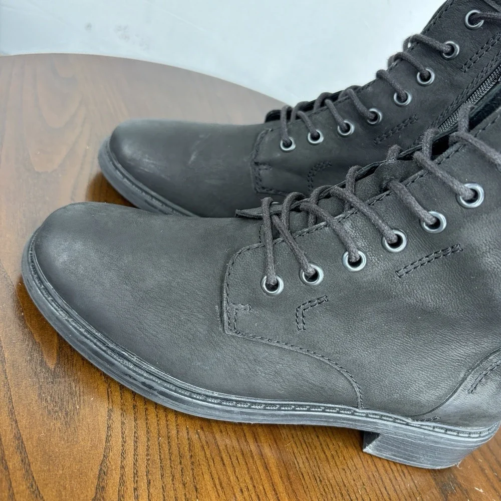 Josef Seibel Selena Combat Boot Women's 36 / 5 Black Nubuck Waterproof Ankle Zip